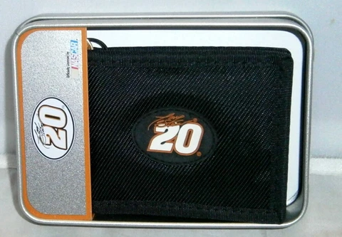 DANBURY #20 JGR TONY STEWART NASCAR NYLON FRONT POCKET BIFOLD WALLET IN TIN 14 Cover