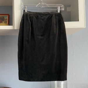 Vintage 90’s Burberrys Grey Velvet Skirt Size 4P Straight Pencil - Picture 1 of 3