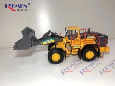 Motorart Volvo L350H Wheel Loader Eberhard 1:50 Scale Die-Cast Model New in Box - Image 1 of 4
