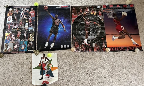 MICHAEL JORDAN LOT OF 5 VINTAGE POSTERS * CHICAGO BULLS COSTACOS STARLINE & NIKE Cover