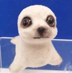 Vintage Flocked Seal Figurine Approx. 3 Inches - Picture 1 of 5