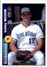 1996 Charleston Riverdogs Team Issue #9622 Bobby Moore Spokane Washington Card