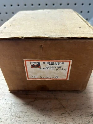 NEW Johnson Controls KZ-4142-B Relay - Image 1 of 2