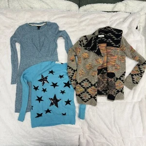 Girls Adorable Bundle with dress, boho sweater & sequin star long sleeve, size M - Picture 1 of 14