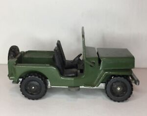 VINTAGE 1974 TOMICA No. 25 1/56 SCALE MITSUBISHI JEEP MADE IN JAPAN