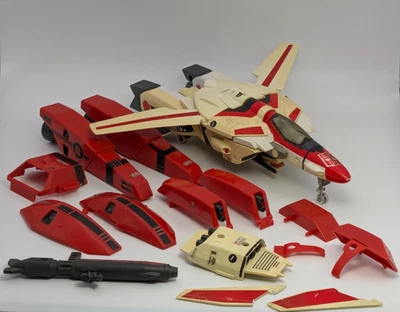 Vintage 1985 Transformers G1 Hasbro Japan Jetfire Guardian Airplane Jet - Image 1 of 4