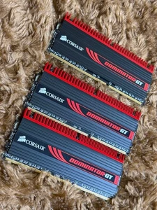 CORSAIR DOMINATOR GT CMT6GX3M3A2000C8 DDR3 6GB 3x2GB Used/Tested - Picture 1 of 3