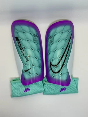 NEW Nike Mercurial Lite Soccer L Shin Guards + 2 Sleeves – Lightweight Shin Pads - Image 1 of 4