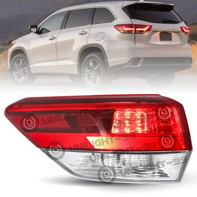 Luz trasera exterior izquierda lado conductor Toyota Highlander 2017 2018 2019 Foto 1 de 4