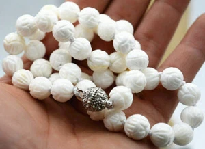 Collar Largo 16" - 28" 8/10/12mm Blanco Tallado Tridacna Shell Cuentas Redondas AAA - Imagen 1 de 6