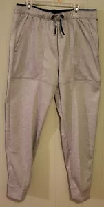 Athletic DriWorks Pants Boy's 2XL Gray Polyester Pockets Pull-on w/Drawstring - Picture 1 of 7