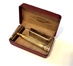 Vintage Gillette Safety Razor THE NEW SET Case & Blade Safe SANITIZED & POLISHED - Picture 1 of 9