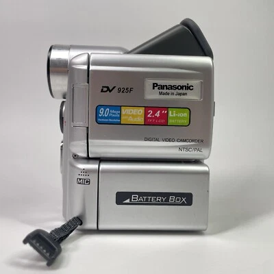 Panasonic DV 925F 9.0 MP Digital Video Camcorder Working Camera Only - image 1 of 4