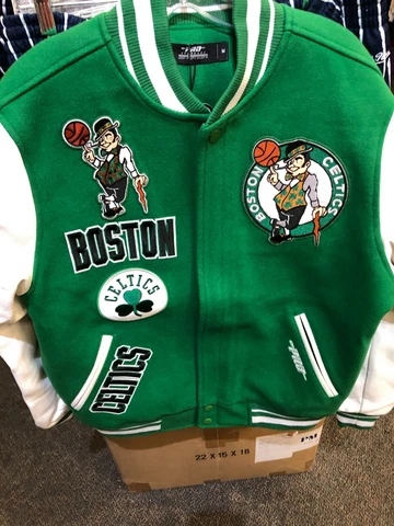 BOSTON CELTICS  MLB  Mash Up Mens KELLY GREEN  Varsity PRO STANDARD JACKET Cover