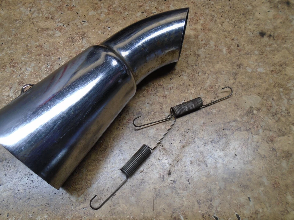 Yamaha Venture XVZ1300 XVZ 1300 1987 cubierta de punta de silenciador de escape tubo de extremo cromado Foto 1 de 2