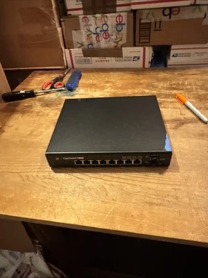 Ubiquiti EdgeSwitch-8 150w Managed 10Gbps Ethernet Switch  **Parts Or Repair - Image 1 of 4