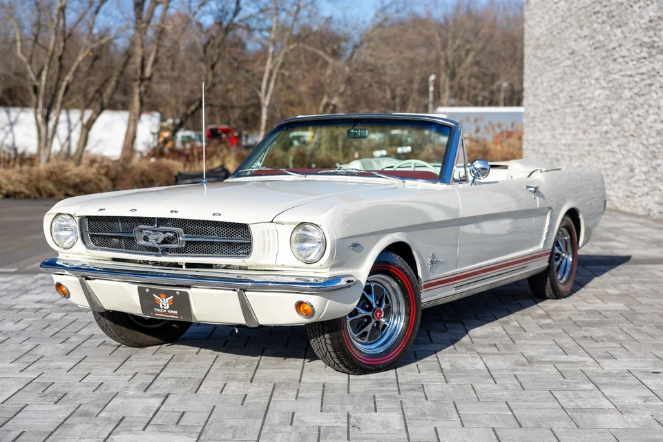 Ford Mustang 1965  - Imagem 1 de 4