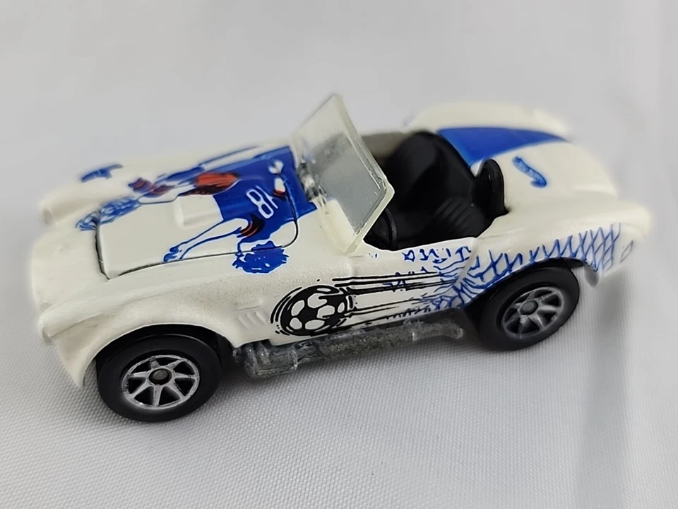 1965 Shelby Cobra родстер белый Hot Wheels Ford масштаб 1/64 A1 - Изображение 1 из 4