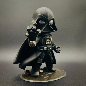 Custom 3D Printed Darth Vader Chibi Figur - Bild 1 von 12