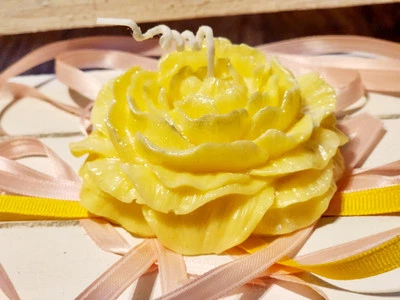 Velas hechas a mano Foto 1 de 2