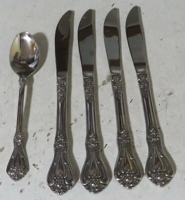 Stanley Roberts Rogers Valentine Spoon Dinner Knives Pierced Stainless Flatware - Image 1 of 4