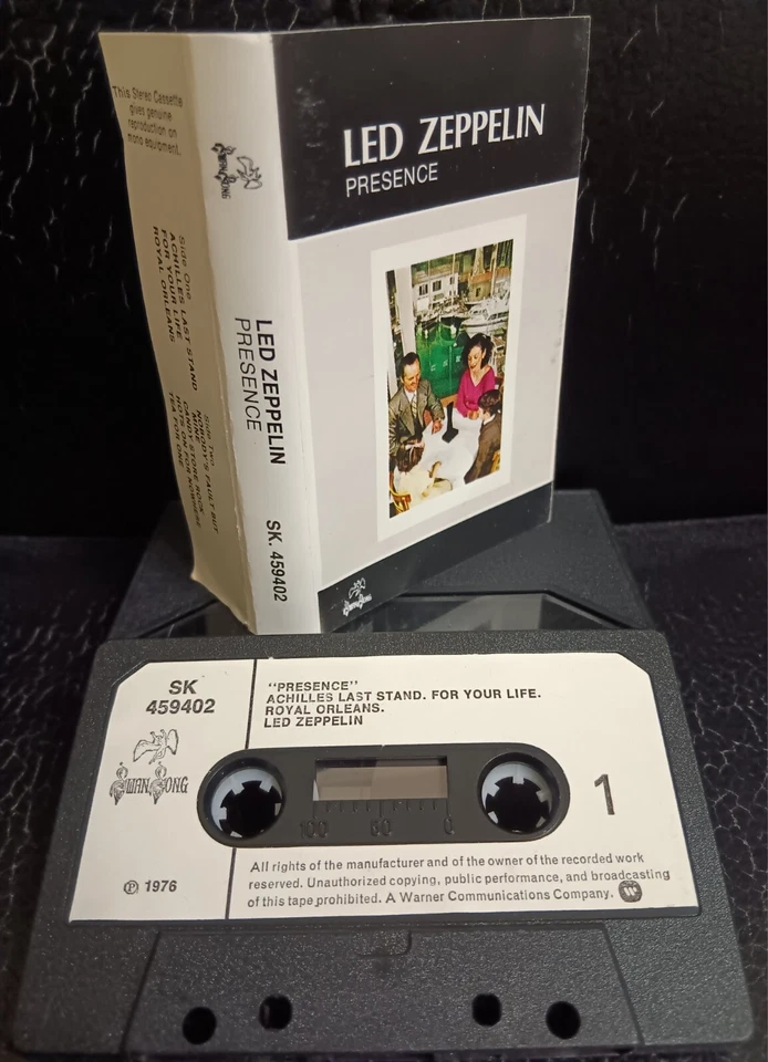 Led Zeppelin – Presence - 1976 UK cassette tape excellent, cover VG+ - Image 1 of 2