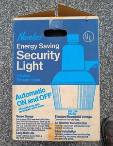 DUSK to DAWN Barn LIGHT 175W 120V Mercury Vapor Lamp VINTAGE Norelco NOS 34256 - Picture 1 of 11