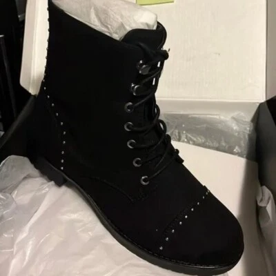 Botas de Combate 8 Anchas Negras Imitación Gamuza Moto Botín Tachuelas Zapatos al Tobillo Lane Bryant Foto 1 de 3