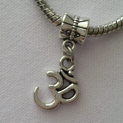 Placa de ioga OHM budista símbolo OM contas penduradas se encaixa pulseira de berloque estilo europeu - Imagem 1 de 4