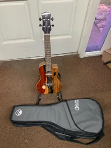 LUNA UKE Vista Bear exotic top electric UKULELE Concert size w/ Gig Bag - Picture 1 of 8