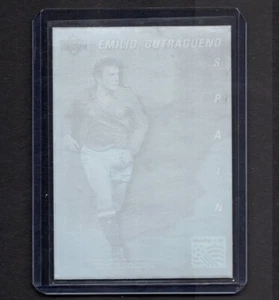 EMILIO BUTRAGUENO 1994 Upper Deck World Cup Soccer Hologram Insert Card SPAIN - Picture 1 of 2