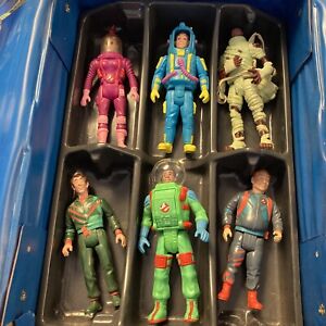 Damaged Vintage 1988 Kenner The Real Ghostbusters Collectors Case W/ 10 Figures