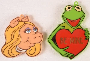 Vintage Hallmark Muppets Jim Henson Kermit Fozzie Cookie Cutters / Ornaments - Picture 1 of 4