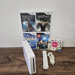 Nintendo wii console bundle wii sports Resorts 5 Games Wii Party Motion Plus  - Picture 1 of 11