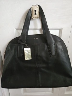 TUMI Cuero Negro TODO Bolso Maletín Mensajero Laptop Bandolera Cierre con Cremallera Foto 1 de 4