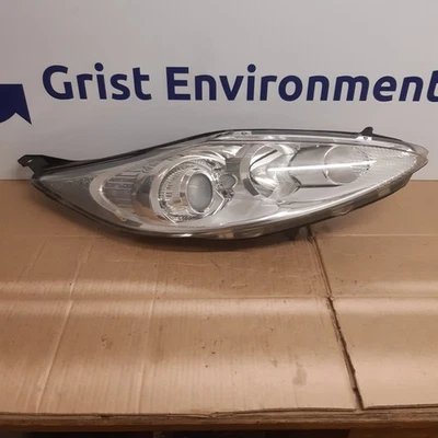 Faro derecho Ford Fiesta MK7 2010 lado del conductor 8A61-13W029-DG (Z7) Foto 1 de 4