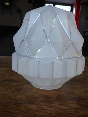 ANCIEN GLOBE SKYSCRAPER BULDING GÉOMÉTRIQUE EN VERRE DÉPOLI– ART DÉCO MODERNISTE - Photo 1/4