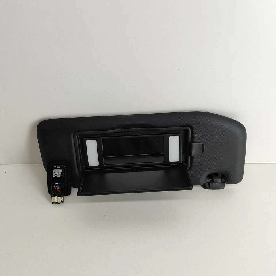 OPEL VAUXHALL MOKKA B Right Side Sun Visor 98265223ZD 2022 RHD 24559012 - Image 1 of 4