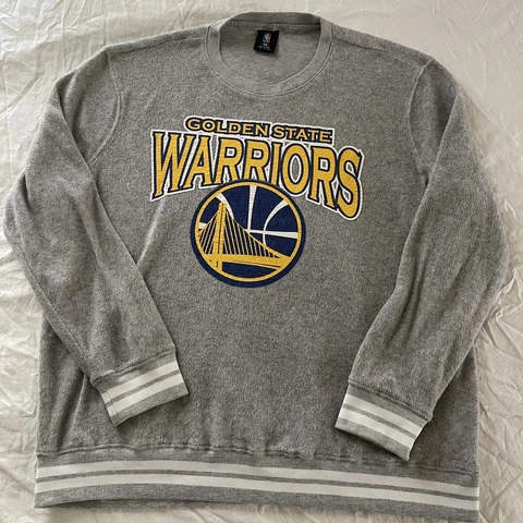 Golden State Warriors Sweatshirt Adult Size XL Gray Crew Neck NBA Basketball Cover