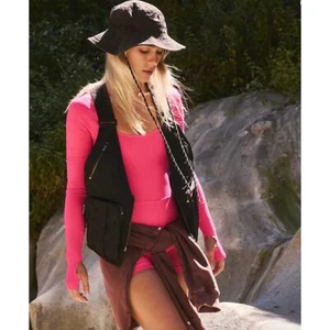 Free People Outdoors Pursuit Utility Vest One Size NEW - Picture 1 of 4