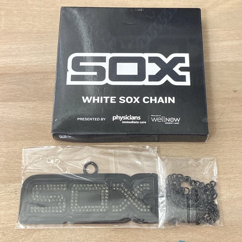 Chicago White Sox Black Bling Metal Chain New Large 4x2 Inch SOX Necklace Cover