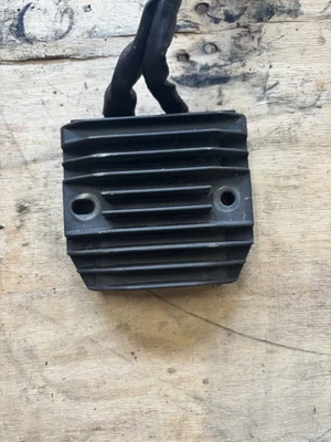 2006 Honda CBR600RR, regulator rectifier, OEM   - Image 1 of 4