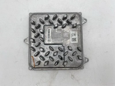2021 2022 2023 Cadillac Escalade LED Headlight Ballast Module OEM L90094996 - Image 1 of 4