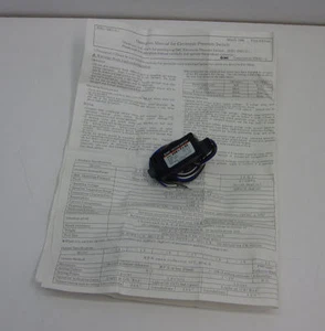 SMC ZSE1-T1-55 Compact Vacuum Switch - Picture 1 of 3