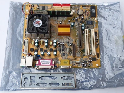 Socket 462 Rev: 7.0 MOBO@DURON 800 CPU~AMD Heatsink & Fan@RAM@SOUND@LAN@I/O - Image 1 of 4