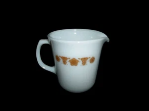 Vintage Corning Pyrex Corelle Butterfly Gold 8 oz Milk Glass Cream Pitcher - Picture 1 of 6
