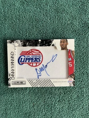 2009-10 Panini Rookies & Stars /199 Danny Manning #4 team Patch Auto - Image 1 of 2
