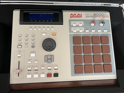 Akai MPC 2000XL w/Custom Brown Pads/Wood Panel/Buttons 1GB CF Drive 32MB RAM - Image 1 of 4