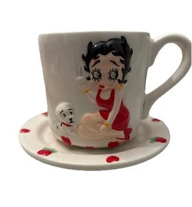 2006 BETTY BOOP and Pudgy Ceramic Mug/Cup with Saucer Raised surface EUC - Picture 1 of 3