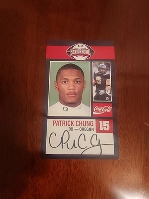 2009 Patrick Chung Senior Bowl Rookie Card/Oregon Ducks/New England Patriots - Image 1 of 2